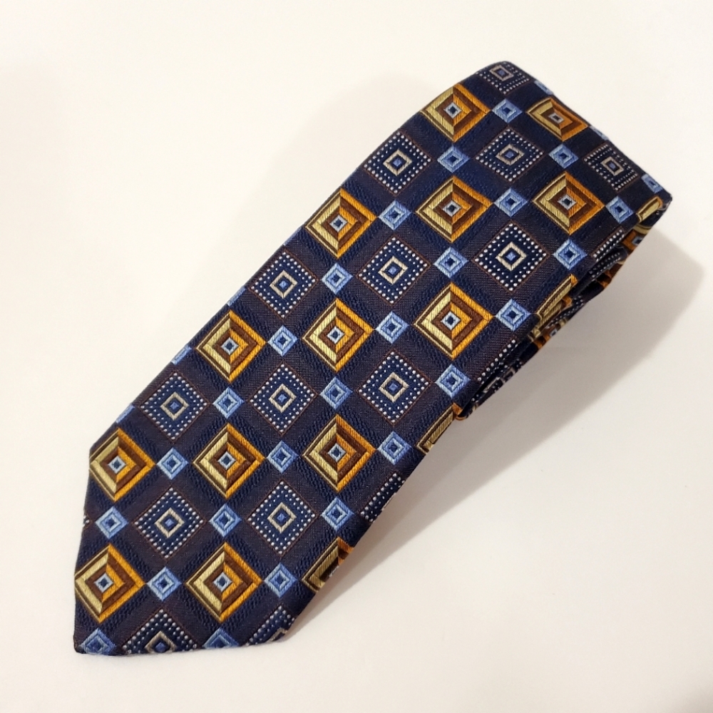 Dion - 100% Silk Tie - Made in Canada
